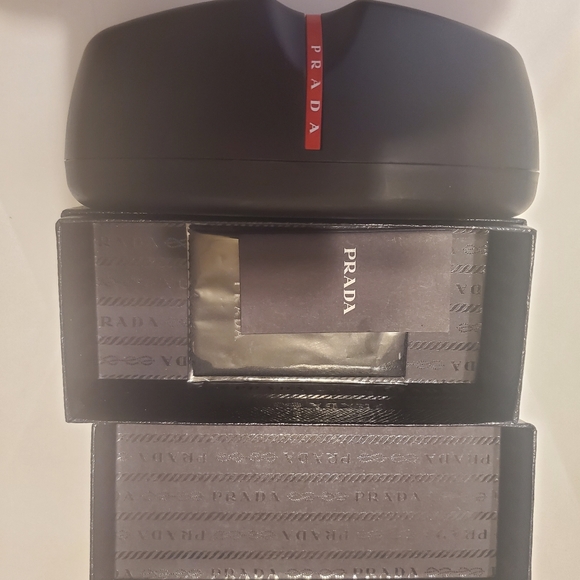 Prada Glasses empty box - Picture 2 of 3
